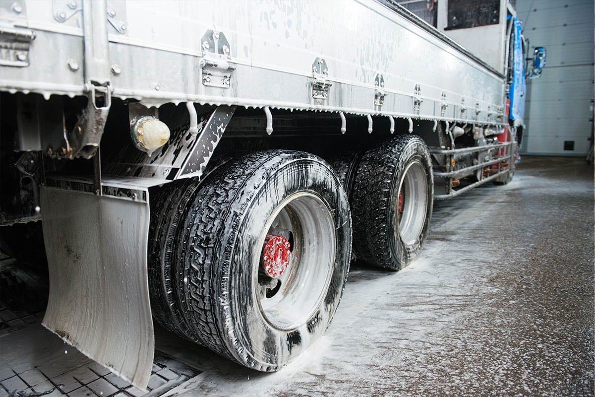 Surrey Industrial Blasting - HGV Cleaning Surrey